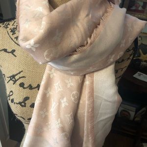 Louis Vuitton scarf/shawl